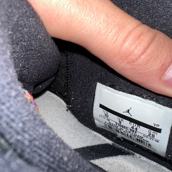 Jordan 10 Retro Light Smoke Grey Size 10 - Picture 4 of 5